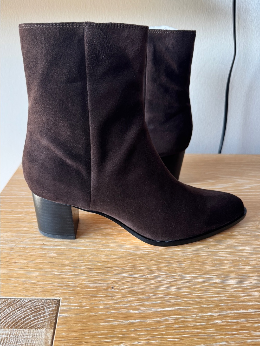 NIB! QUINCE Women’s Italian Leather Heeled Ankle Boot Coffee Bean Suede Size 10 - Picture 6 of 15
